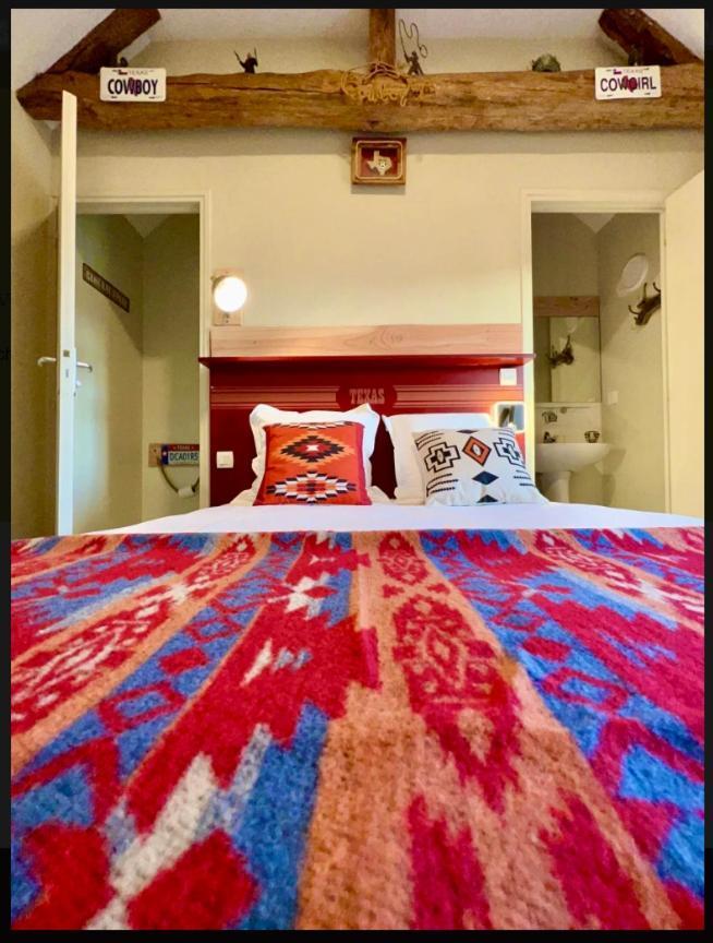 Hotel Le Ranch Brulon Екстер'єр фото